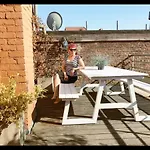 Trendy House 5Min From Shoppingstreets
